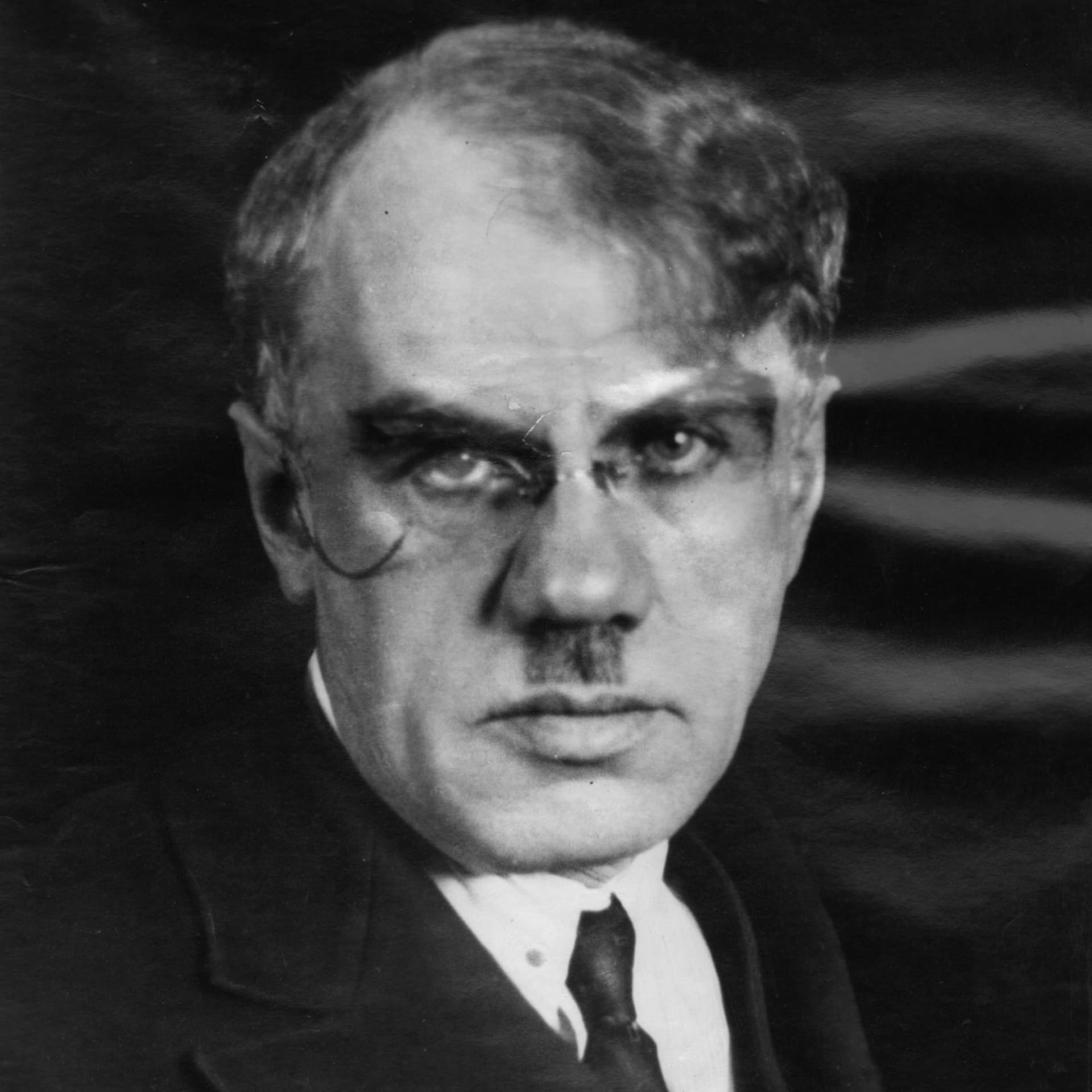 V.S. AND L.I. VORONOV'S FAMILY ARCHIVE