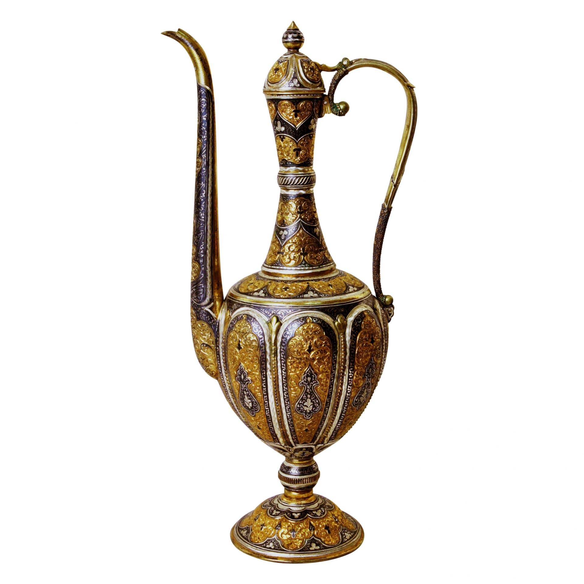 ЮВЕЛИРНЫЕ ПРОМЫСЛЫ РОССИИ XX ВЕКА